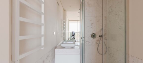 4 bedrooms Apartment in Lisbon, Portugal No. 122038 16