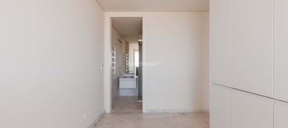 4 bedrooms Apartment in Lisbon, Portugal No. 122038 15