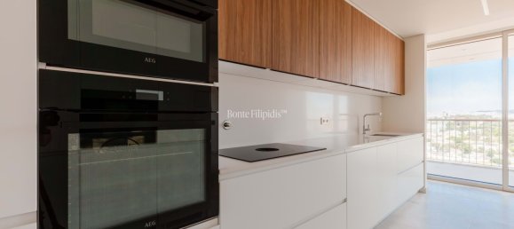 4 bedrooms Apartment in Lisbon, Portugal No. 122038 11