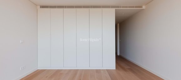 4 bedrooms Apartment in Lisbon, Portugal No. 122038 39