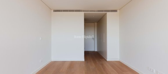 4 bedrooms Apartment in Lisbon, Portugal No. 122038 32