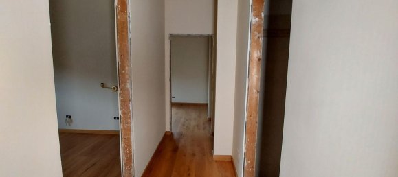 Здание с 18 спальнями в Монте Сан Джованни Кампано, Италия № 51592 41