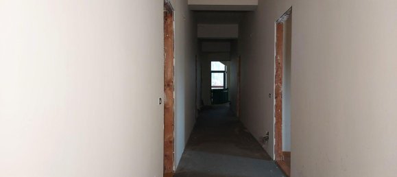 Здание с 18 спальнями в Монте Сан Джованни Кампано, Италия № 51592 36