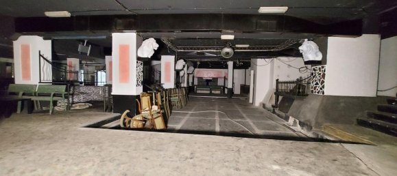 Здание с 18 спальнями в Монте Сан Джованни Кампано, Италия № 51592 2