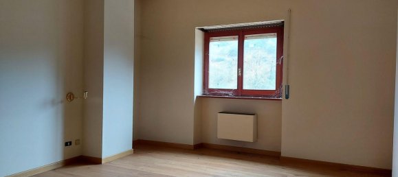 Здание с 18 спальнями в Монте Сан Джованни Кампано, Италия № 51592 34