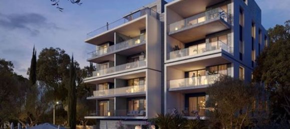 2 bedrooms Apartment in Limassol, Cyprus No. 20086 2