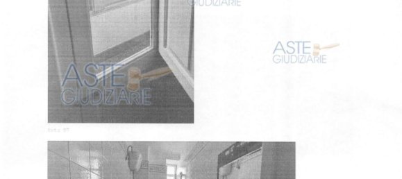 Apartamento de 6 divisões em Taranto, Italy N.º 34660 4