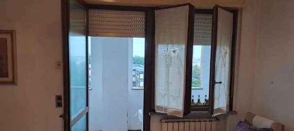 4 rooms Apartment in Prato, Italy No. 279418 3