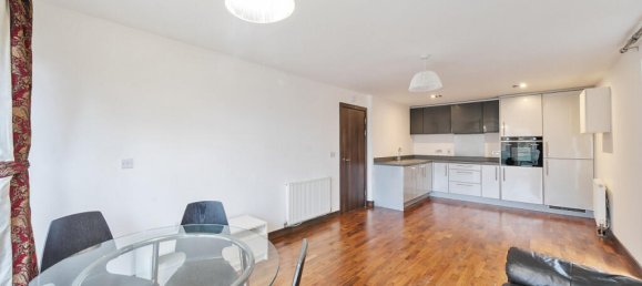 2 Schlafzimmer Wohnung in Uxbridge, United Kingdom, Nr. 11101 22