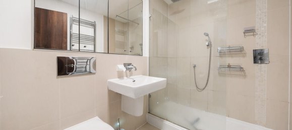 2 Schlafzimmer Wohnung in Uxbridge, United Kingdom, Nr. 11101 35