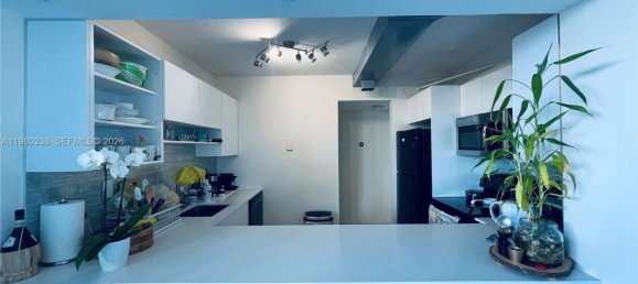 1 dormitorio propiedad comercial en alquiler en Miami, Miami-Dade, Florida, USA № 615353 15
