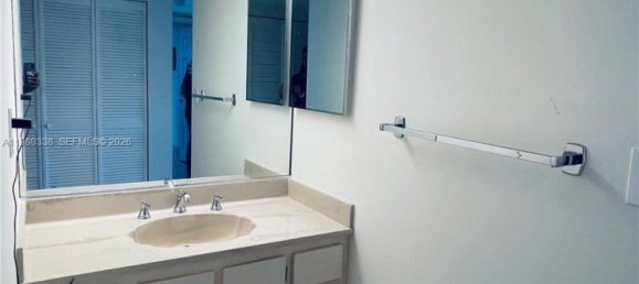 1 dormitorio propiedad comercial en alquiler en Miami, Miami-Dade, Florida, USA № 615353 4