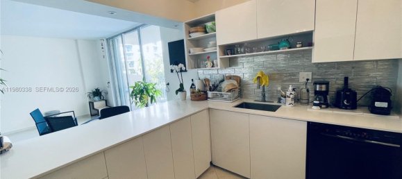 1 dormitorio propiedad comercial en alquiler en Miami, Miami-Dade, Florida, USA № 615353 18
