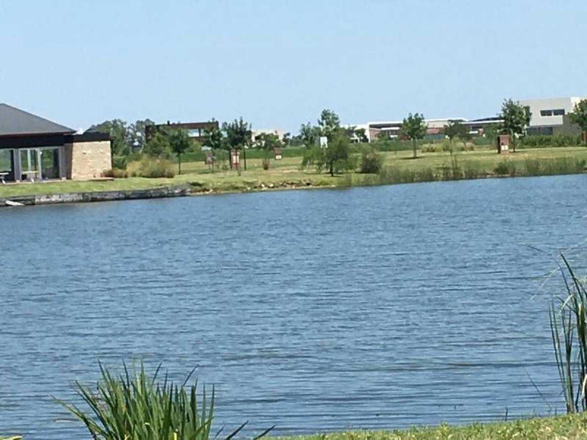  Land in Escobar, Argentina No. 43470