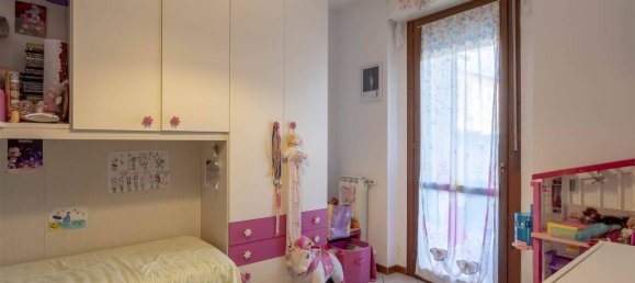 2 bedrooms Apartment in Signa, Italy No. 328757 18