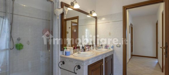 2 bedrooms Apartment in Signa, Italy No. 328757 5