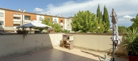 2 bedrooms Apartment in Signa, Italy No. 328757 19