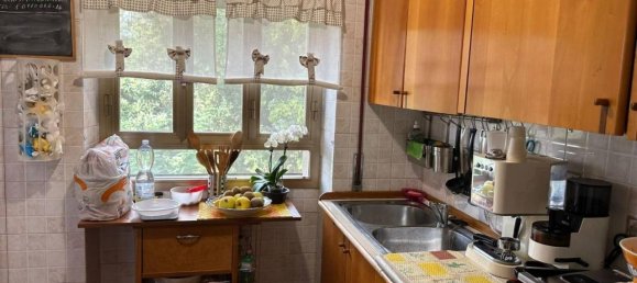 3 rooms Apartment in Rome, Italy No. 65202 15