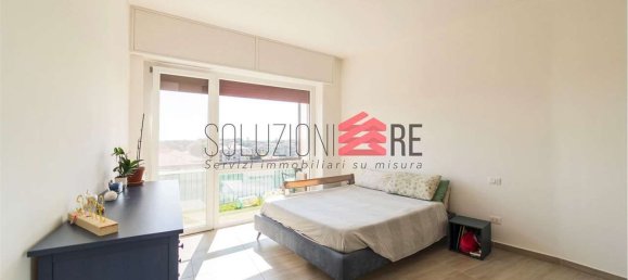 Квартира с 3 комнатами в Новара, Италия № 307567 11