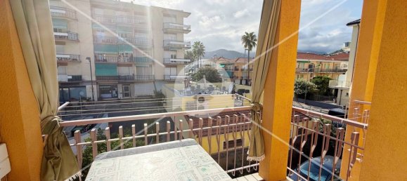 1 Schlafzimmer Wohnung in Pietra Ligure, Italy, Nr. 358475 5