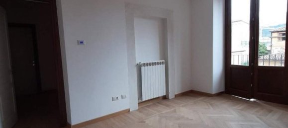 5غرفة شقة في L'Aquila, Italy رقم 159971 8