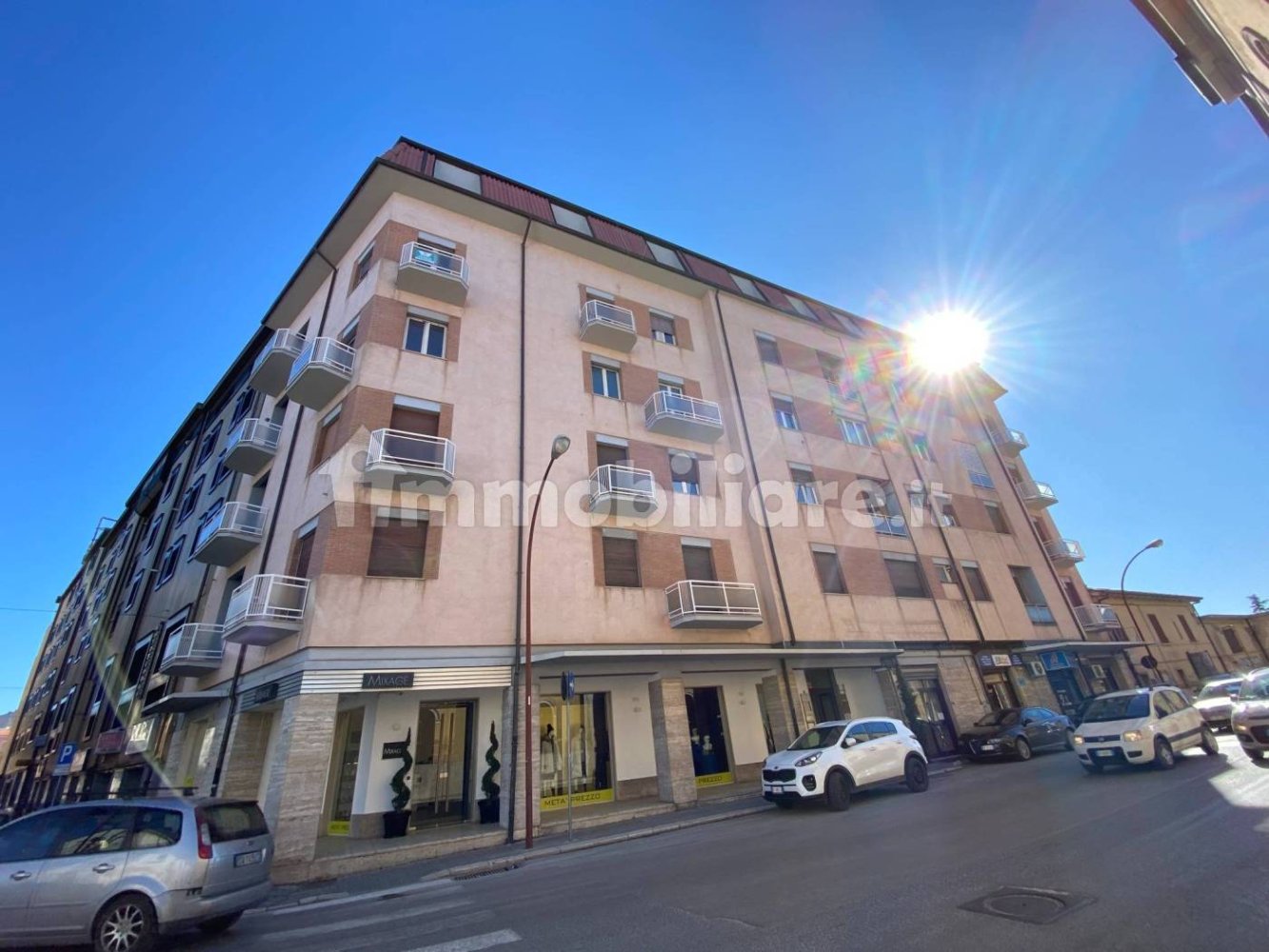 Квартира с 3 спальнями в Кампобассо, Италия № 341551