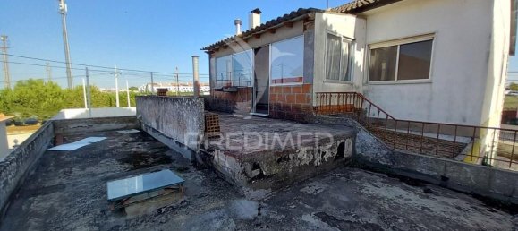 2 bedrooms House in Alcochete, Portugal No. 84009 31