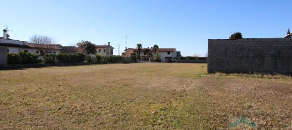 Terrain à Udine, Italy 1250m² No. 17659 8