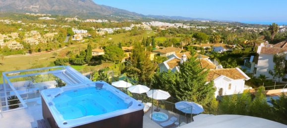 7 bedrooms Villa in Marbella, Spain No. 89532 11