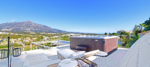 7 bedrooms Villa in Marbella, Spain No. 89532 42