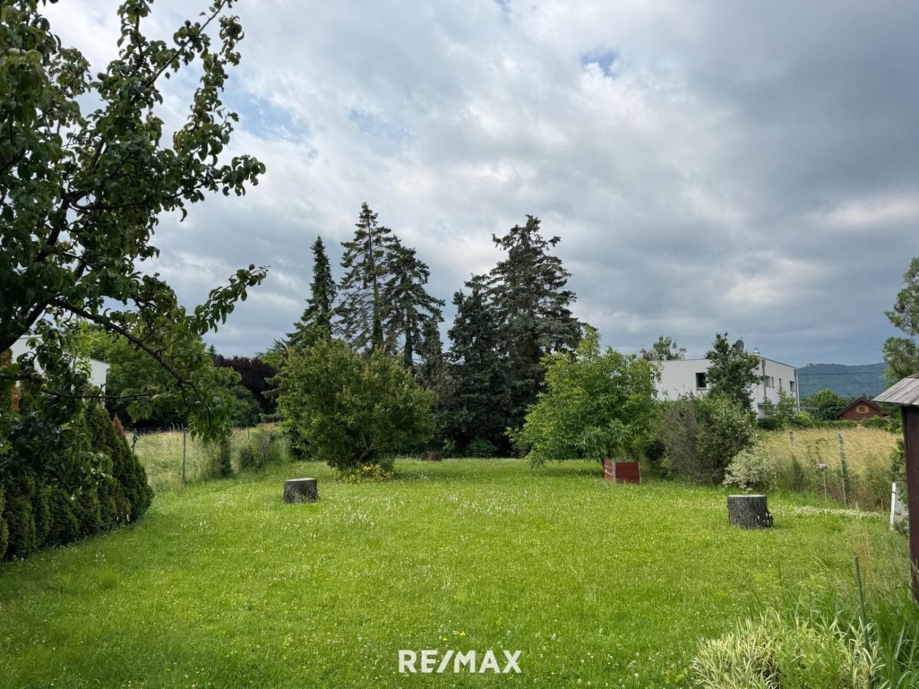  Land in Vienna, Austria No. 128466