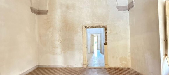 6 bedrooms Apartment in Veglie, Italy No. 353894 16