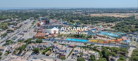 Casa de 4 dormitorios en Quarteira, Portugal No. 89316 2