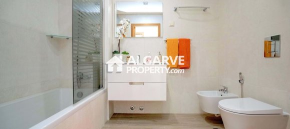 Casa de 4 dormitorios en Quarteira, Portugal No. 89316 26