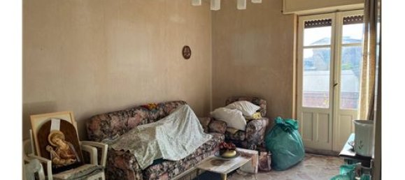 3 bedrooms Apartment in Catania, Italy No. 290209 8