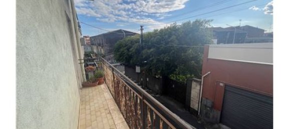 3 bedrooms Apartment in Catania, Italy No. 290209 7