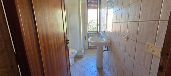 2-Zimmer Wohnung in Guidonia Montecelio, Italy, Nr. 9609 23