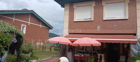 5 bedrooms Townhouse in Castro-Urdiales, Spain No. 167847 4