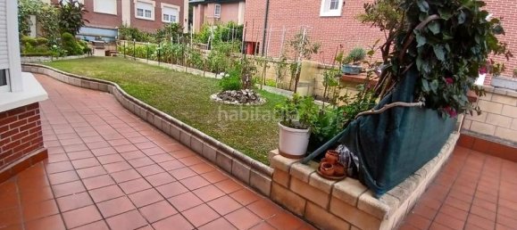 5 bedrooms Townhouse in Castro-Urdiales, Spain No. 167847 3