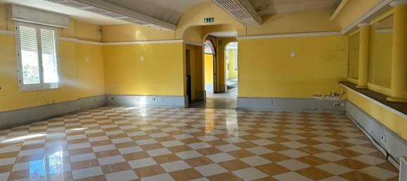 5-Zimmer Gebäude in Modena, Italy, Nr. 149520 14