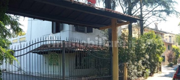 5-Zimmer Gebäude in Modena, Italy, Nr. 149520 3