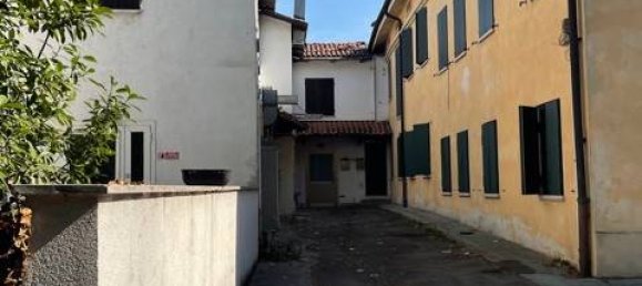 5-Zimmer Gebäude in Modena, Italy, Nr. 149520 7