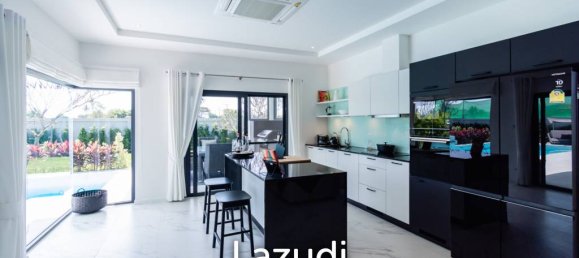 3 bedrooms Villa in Hua Hin, Thailand No. 25511 10