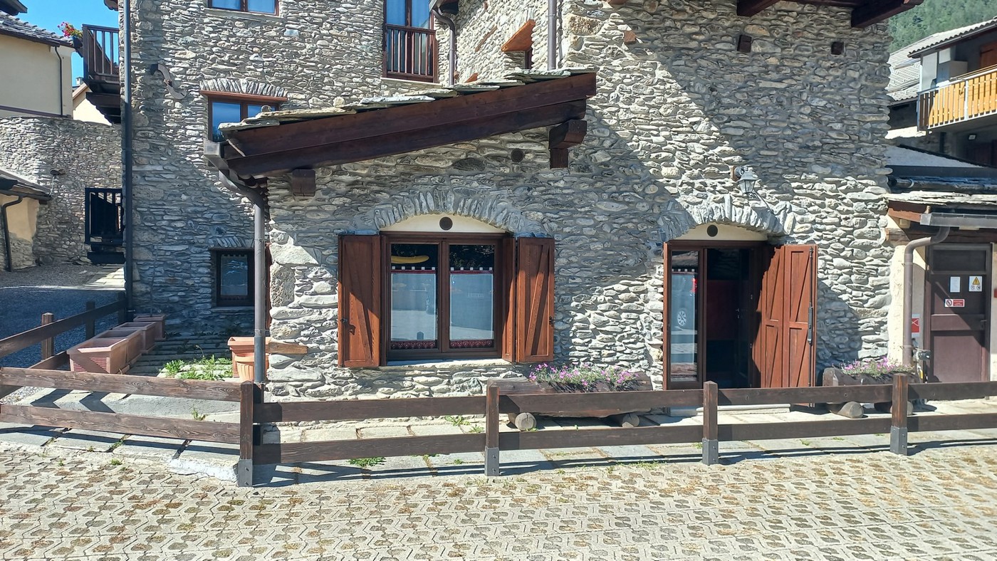 1 bedroom Apartment in Oulx, Italy No. 294739