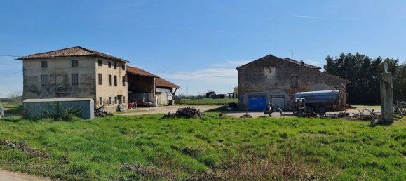 28 rooms House in Nogarole Rocca, Italy No. 257181 2