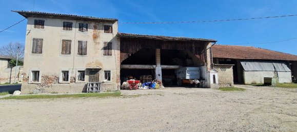 28 rooms House in Nogarole Rocca, Italy No. 257181 4