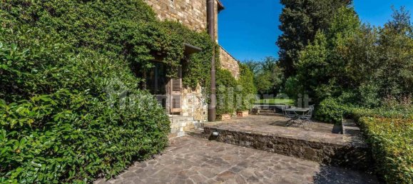 4 bedrooms House in Florence, Italy No. 238025 21