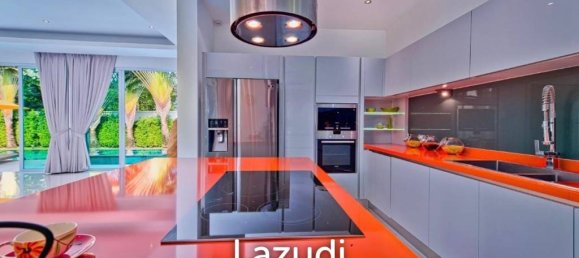 3 bedrooms Villa in Bang Lamung, Thailand No. 26656 9