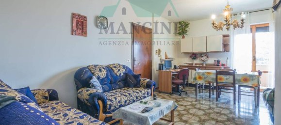 Квартира с 3 комнатами в Чинголи, Италия № 149774 4