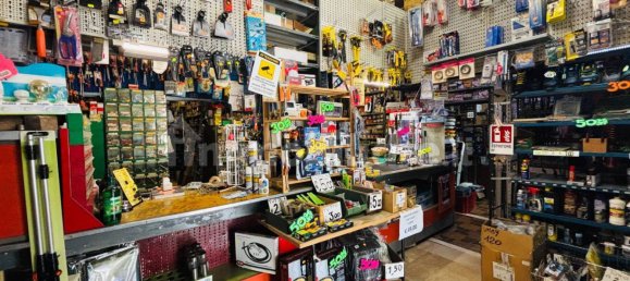 1-Zimmer Gewerbliche Immobilie in Rezzato, Italy, Nr. 302225 4